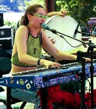 Rachael Sage at ectofest 1999
