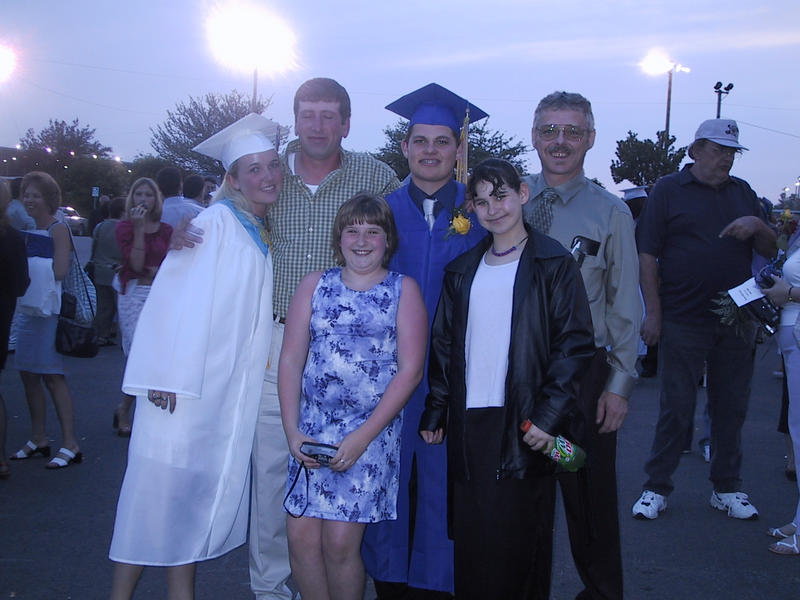 Miranda, John, Alexis (her sister), Brett, Shenny, Willie