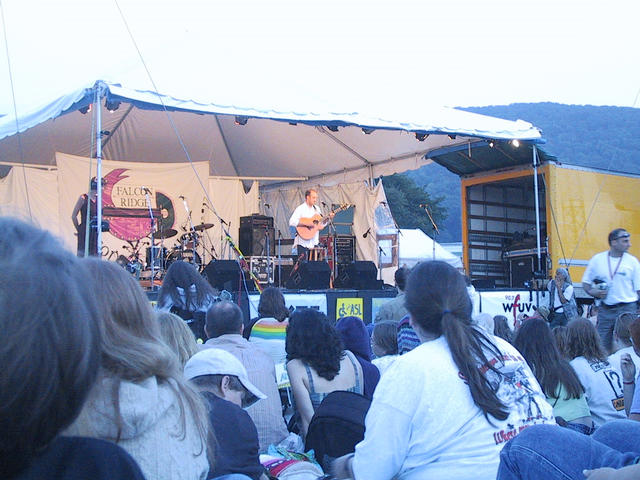 Christopher Williams sings 