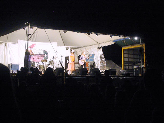 Nerissa & Katryna Nields