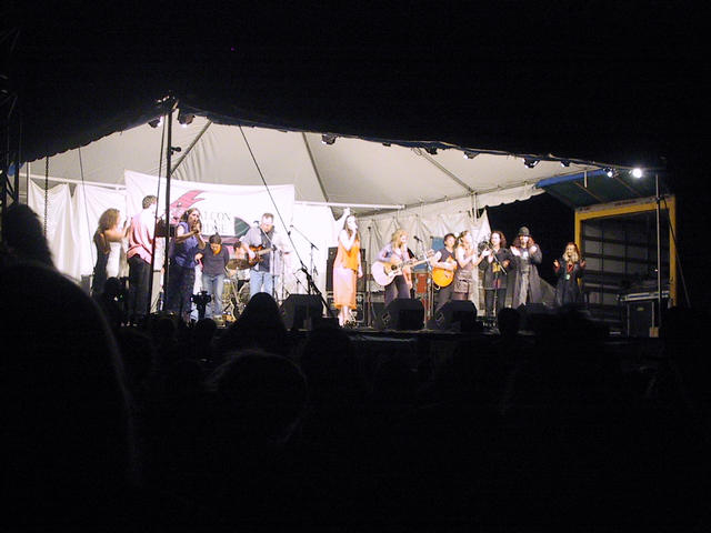 Nerissa & Katryna Nields